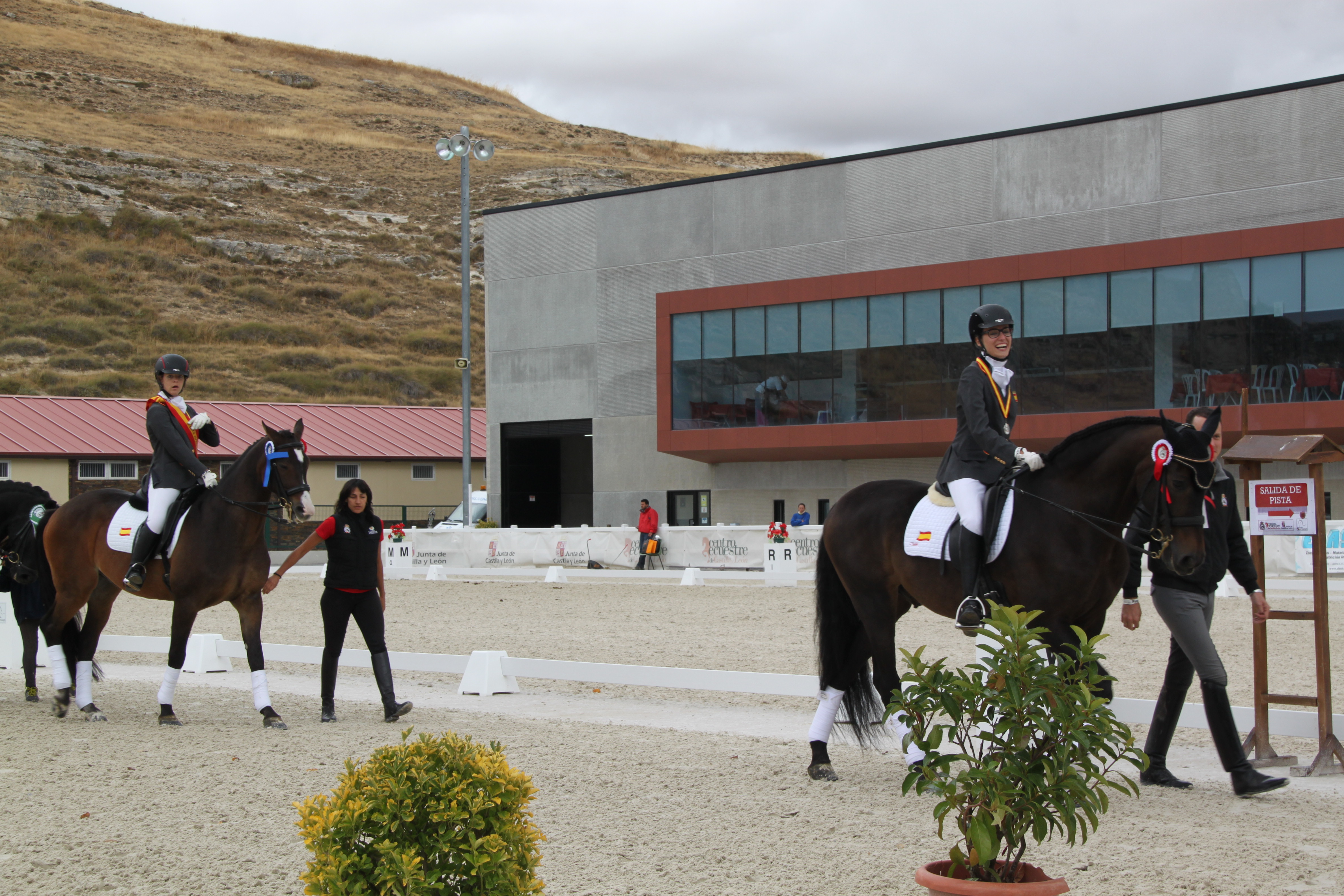 Las Navarras Natalia Quintana y Claudia Lazcoz, medalla de Oro y Plata en el Cto. España de Paraecuestre